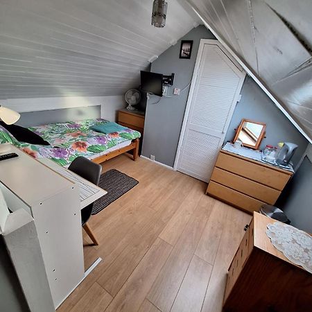 Harrow B & B Экстерьер фото